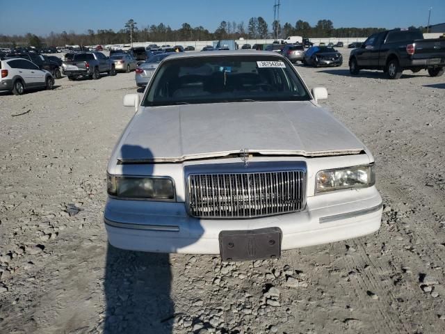 1995 Lincoln Town Car Executive