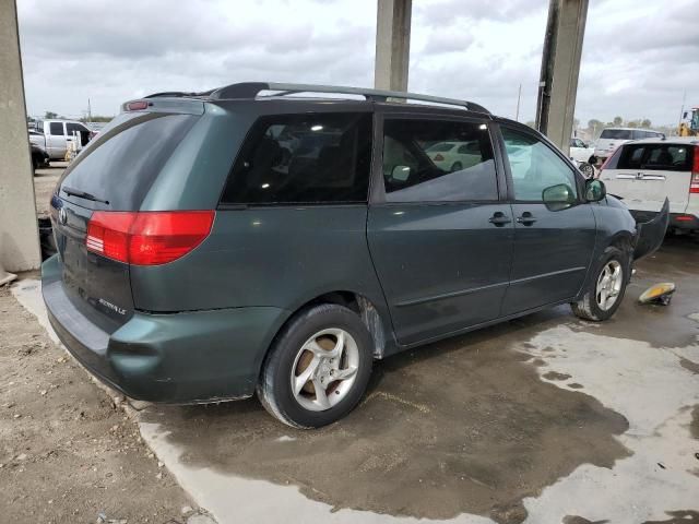 2004 Toyota Sienna CE