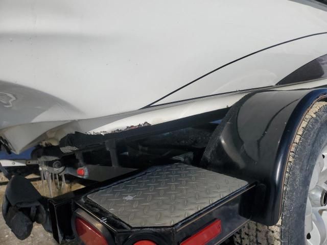 1999 Stratos Boat