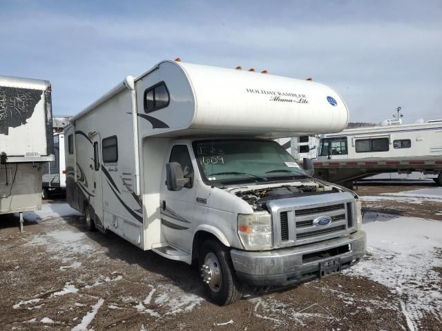 2011 Ford Econoline E450 Super Duty Cutaway Van