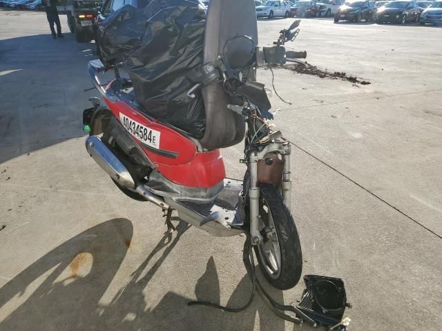 2008 Aprilia Scarabeo 200