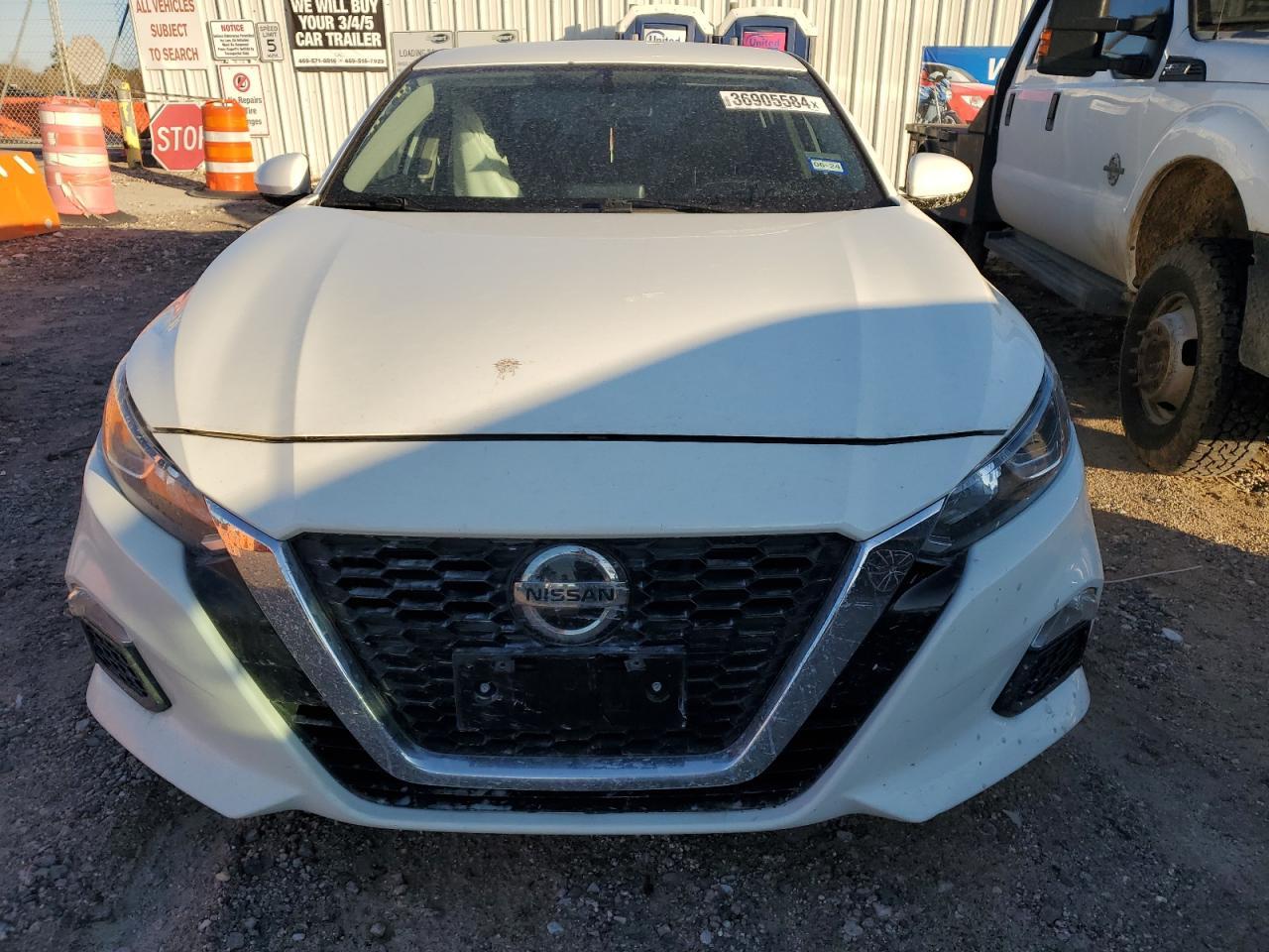 2020 Nissan Altima s