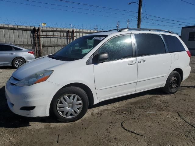 2010 Toyota Sienna CE