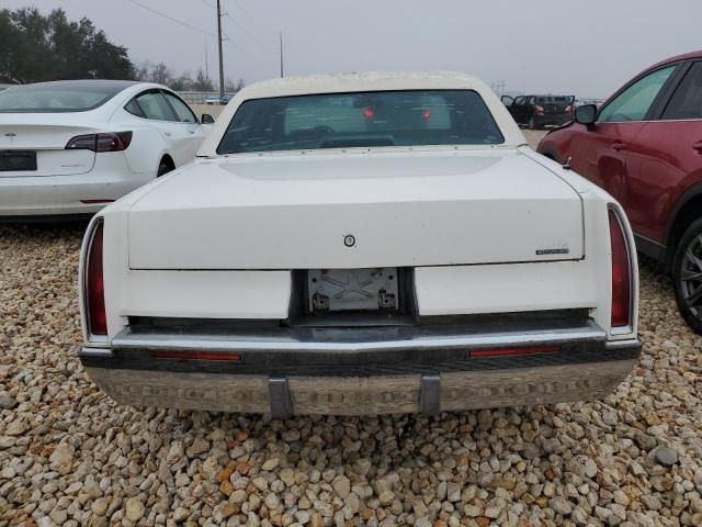 1995 Cadillac Fleetwood Base