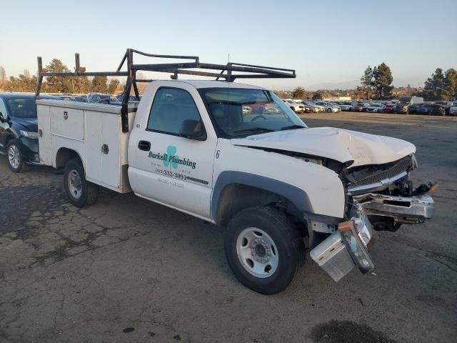 2004 Chevrolet Silverado C2500 Heavy Duty