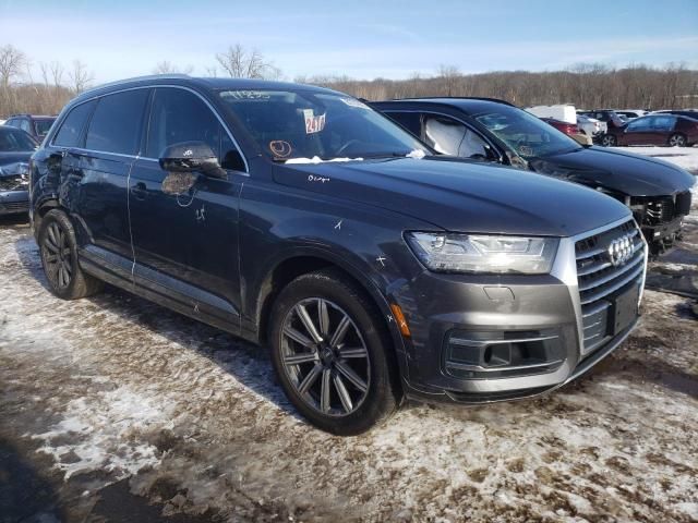 2019 Audi Q7 Premium Plus