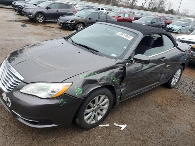 2014 Chrysler 200 Touring