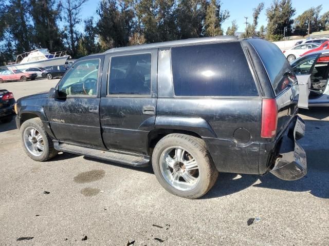 2000 Cadillac Escalade Luxury