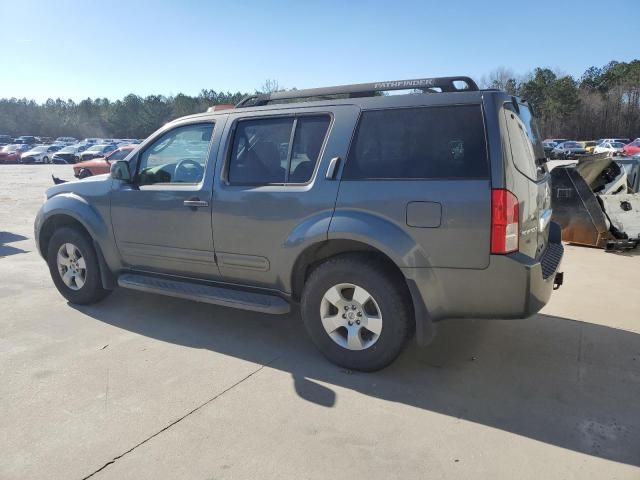 2006 Nissan Pathfinder LE