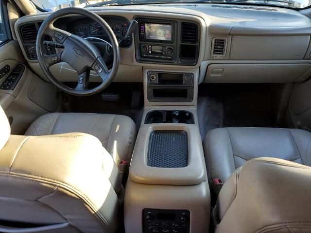 2004 Chevrolet Suburban C1500