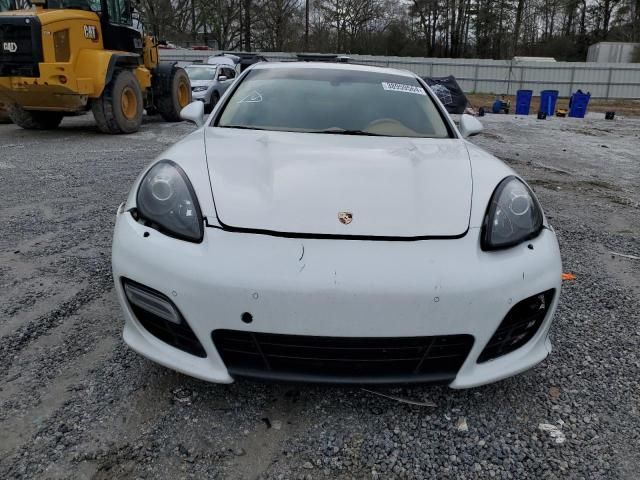 2013 Porsche Panamera GTS