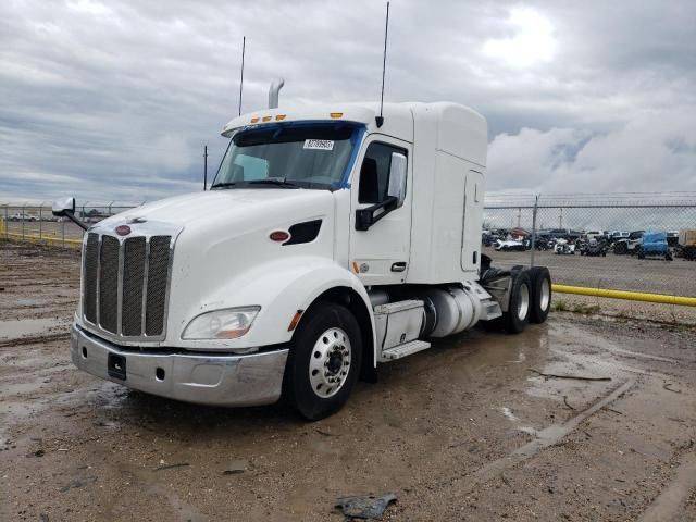 2016 Peterbilt 579