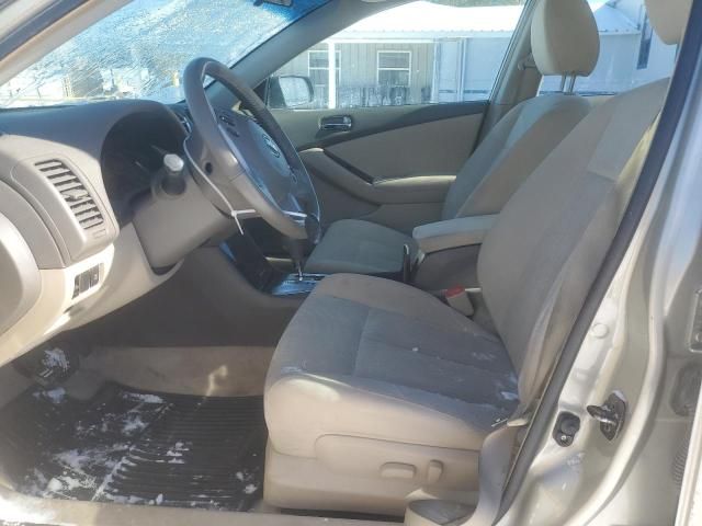 2010 Nissan Altima Base