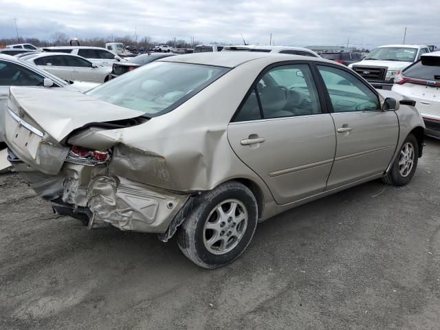 2005 Toyota Camry LE