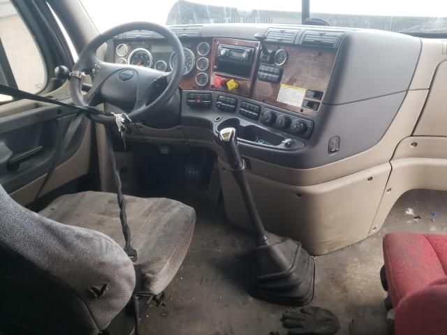 2016 Freightliner Cascadia 125