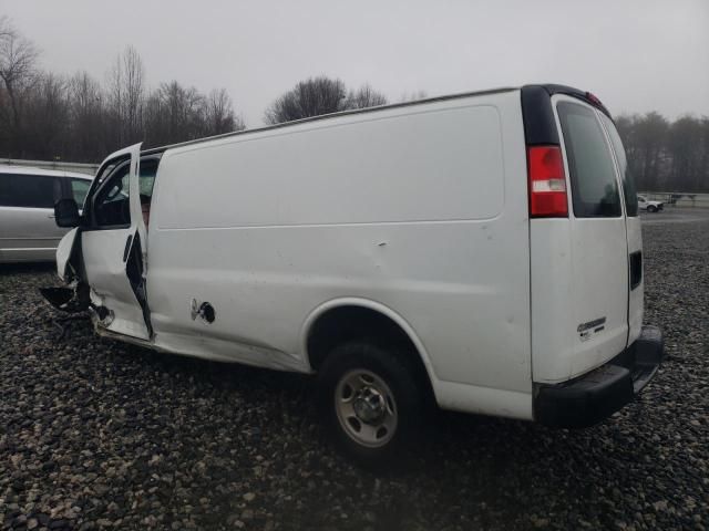 2016 Chevrolet Express G2500