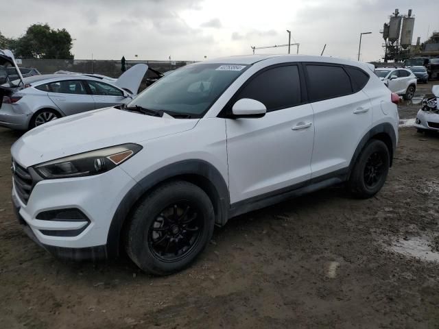 2016 Hyundai Tucson SE