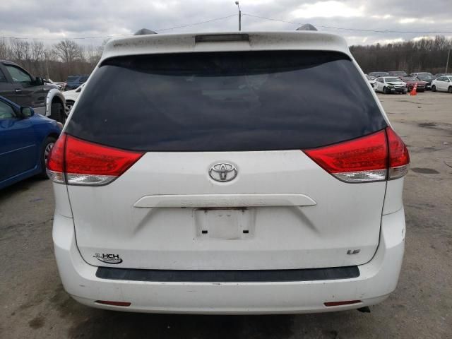 2012 Toyota Sienna LE