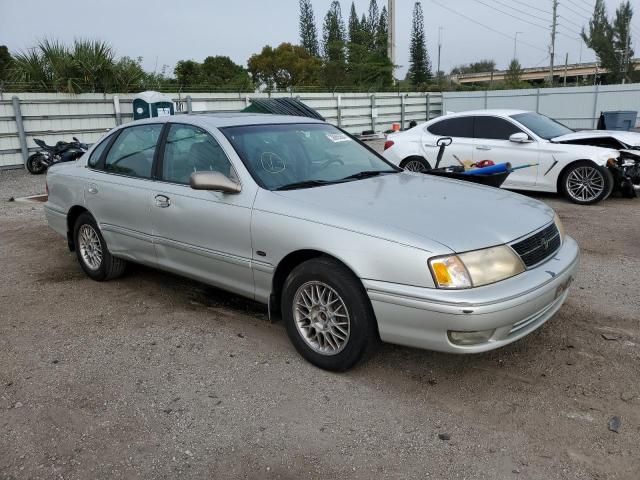 1999 Toyota Avalon XL