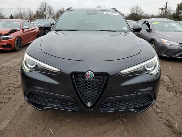 2019 Alfa Romeo Stelvio TI