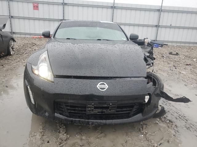 2017 Nissan 370Z Base