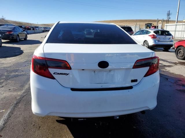 2014 Toyota Camry Hybrid