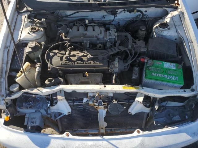 1997 Nissan Sentra Base