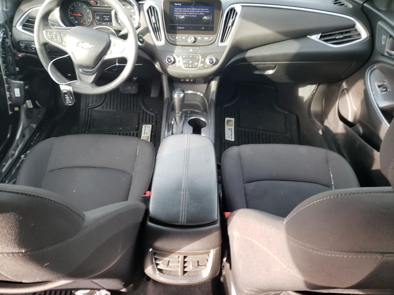 2019 Chev Malibu lt