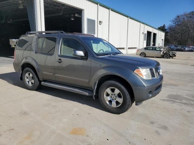 2006 Nissan Pathfinder LE