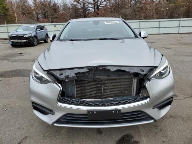 2017 Infiniti QX30 Base