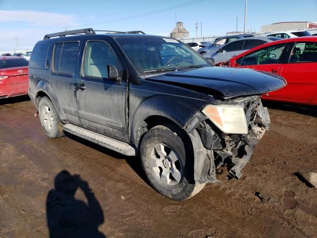 2006 Nissan Pathfinder LE