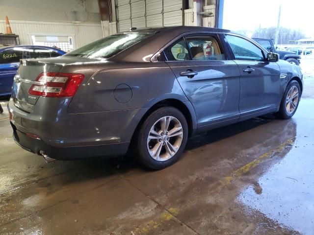 2015 Ford Taurus SE