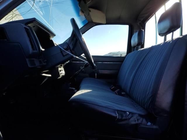 1990 Nissan D21 Short BED