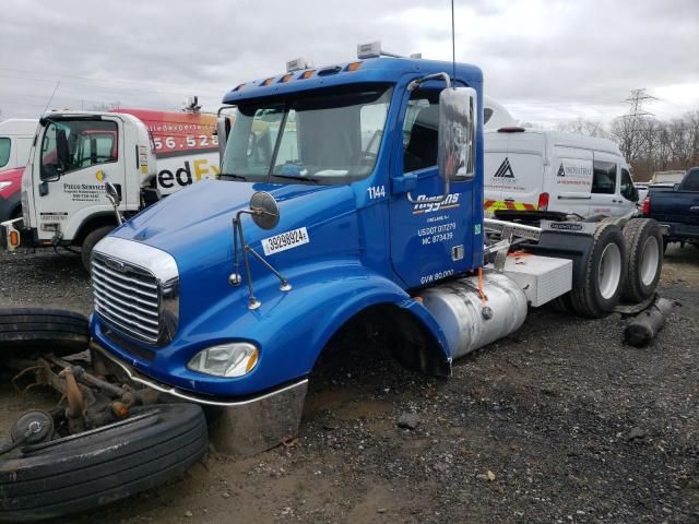 2017 Freightliner Columbia 112