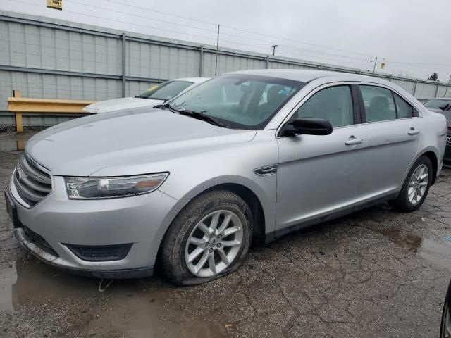 2013 Ford Taurus SE