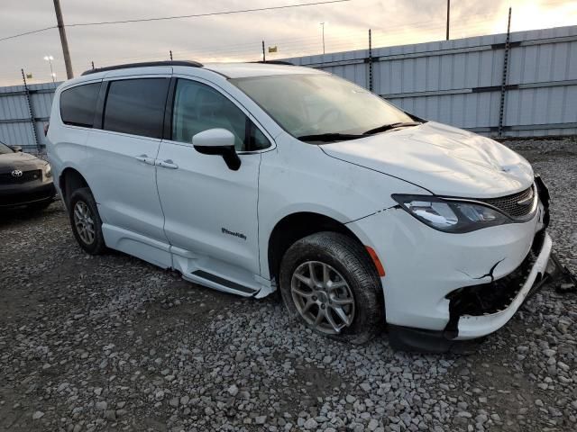 2021 Chrysler Voyager LXI