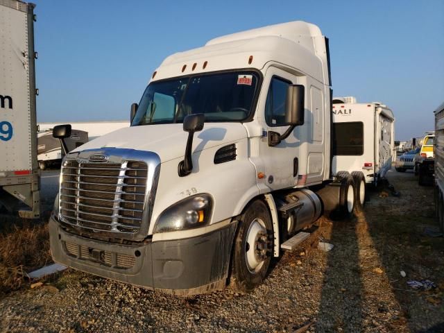 2017 Freightliner Cascadia 113