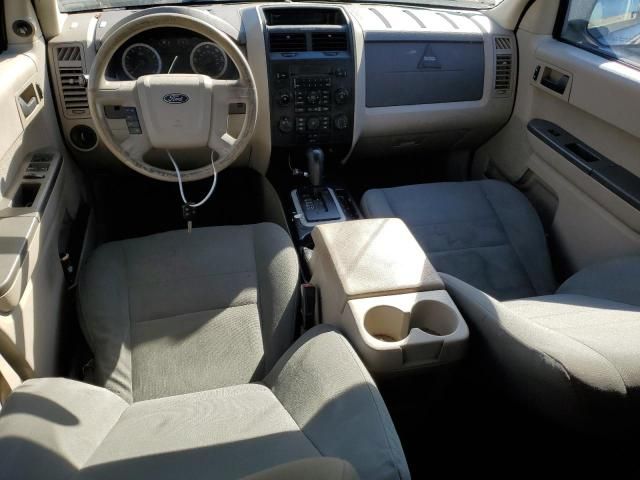 2010 Ford Escape XLS