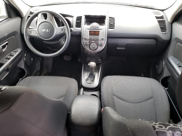 2011 KIA Soul +