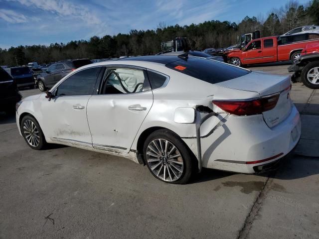 2017 KIA Cadenza Premium