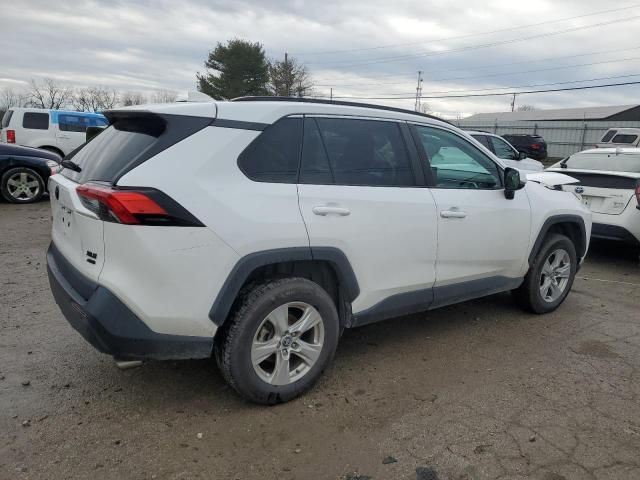 2020 Toyota Rav4 XLE