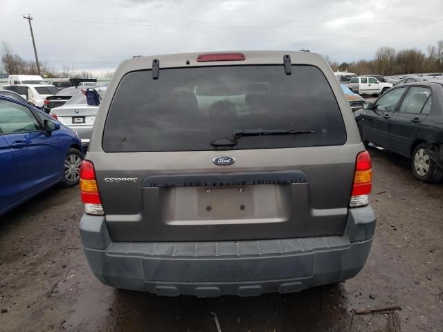 2005 Ford Escape XLS