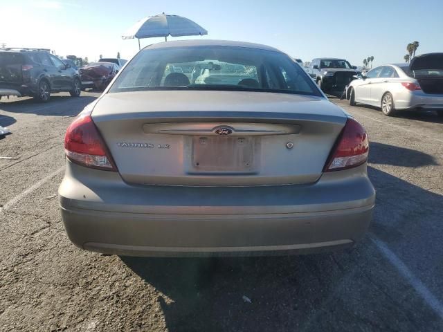 2004 Ford Taurus LX