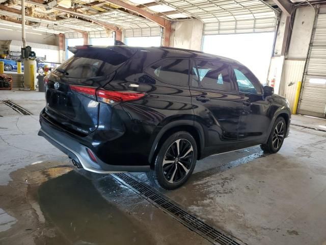 2021 Toyota Highlander XSE