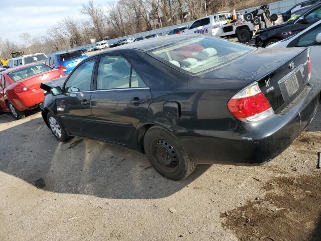 2005 Toyota Camry LE