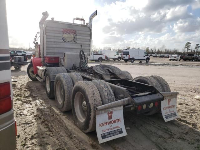 2007 Kenworth Construction W900