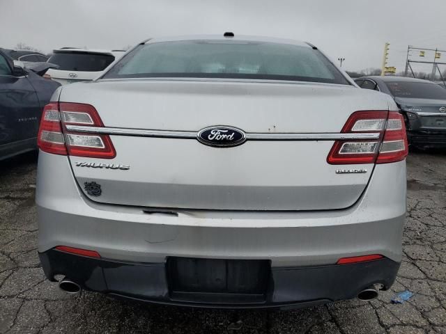 2013 Ford Taurus SE