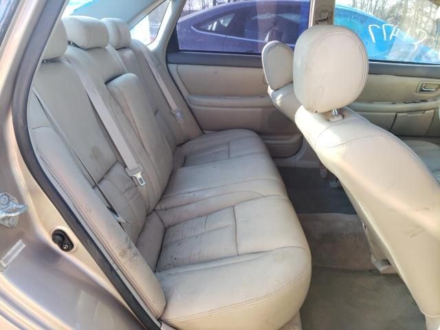 2004 Toyota Avalon XL