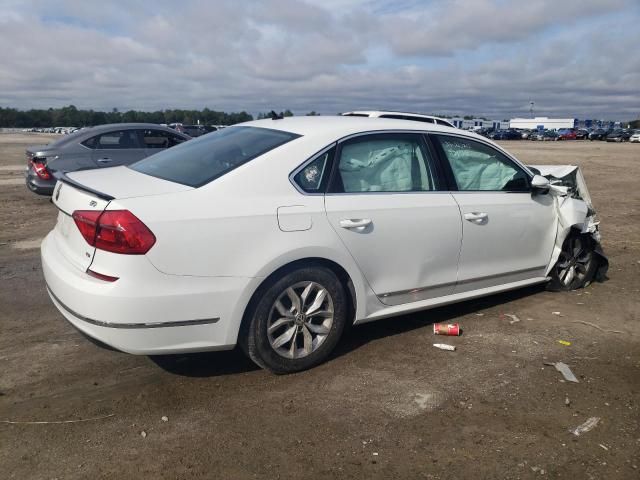 2016 Volkswagen Passat S