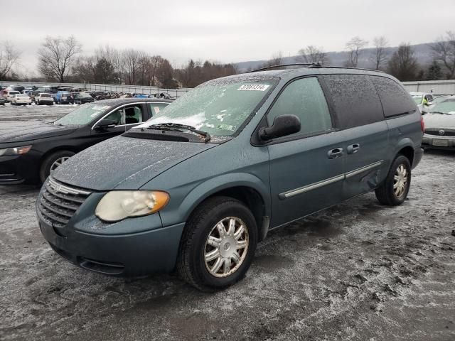 2007 Chrysler Town & Country Touring